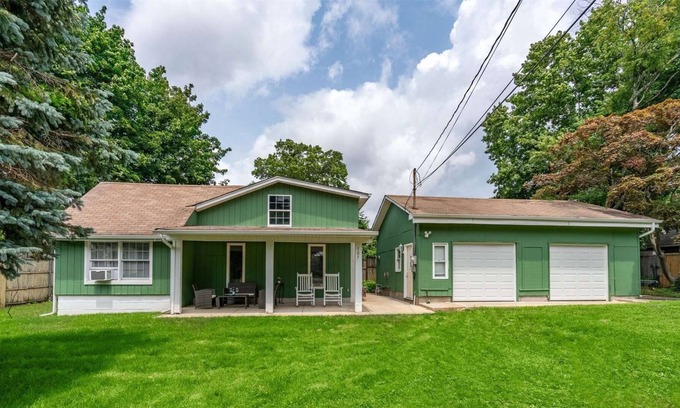 Northport House | Cozy Cottage- Tucked Away and Private. Close to Village and Shopping.