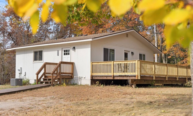 Ossipee Cabin | Cozy Cottage w/firepit, grill, & games. Close to Crosslake/Nisswa/Crosby/Brd