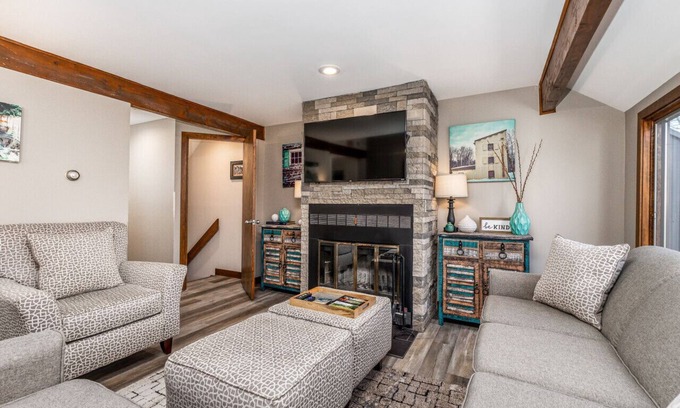 The Galena Territory House | Cozy Cove Retreat 2 bedrooms