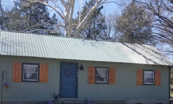 Tishomingo Cabin | Cozy Creek Cabin
