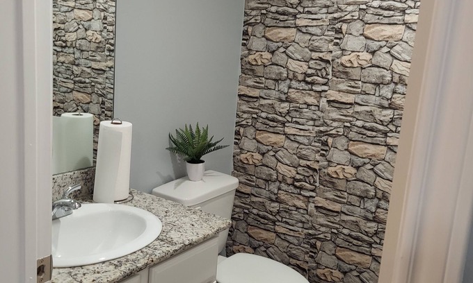Killeen House | Cozy Cul de Sac