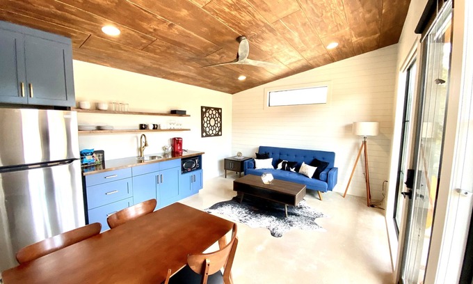 Dripping Springs House | Cozy & Cute Modern Tiny house close to wineries, wedding venues, and outdoor fun
