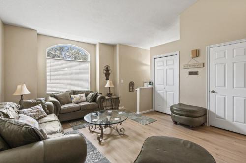 Ogden House | Cozy Duplex Gem Mins to Downtown and Ski Resorts