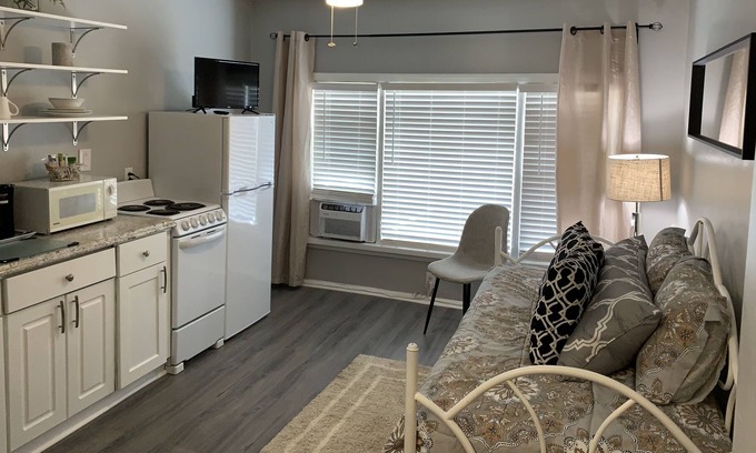 Cridersville Apartment | Cozy Efficiency Apartment - Fully Renovated