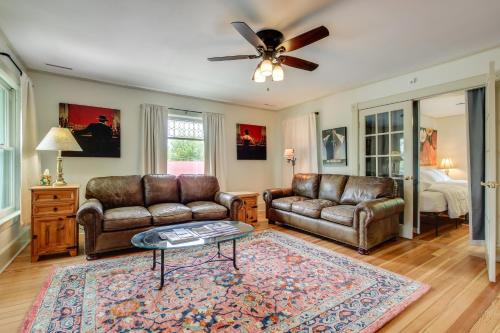Elkhart Lake Apartment | Cozy Elkhart Lake Apartment Walk to Town and Dining