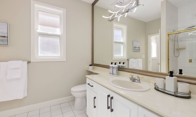 Richmond House | Cozy Ensuite in a Luxury House
