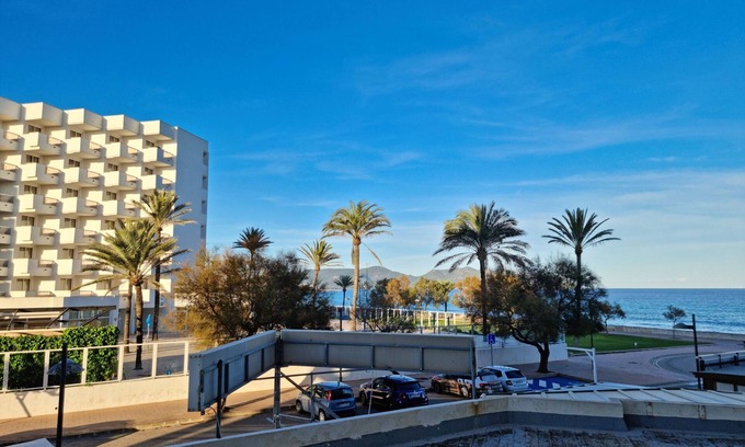 Sant Llorenc des Cardassar Apartment | Cozy apartment with a fantastic sea view