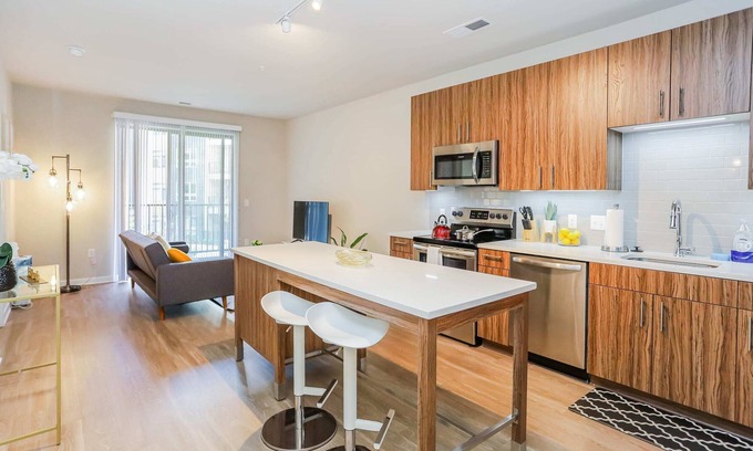 Fairfax Apartment | Cozy Experience in Fairfax + Pool