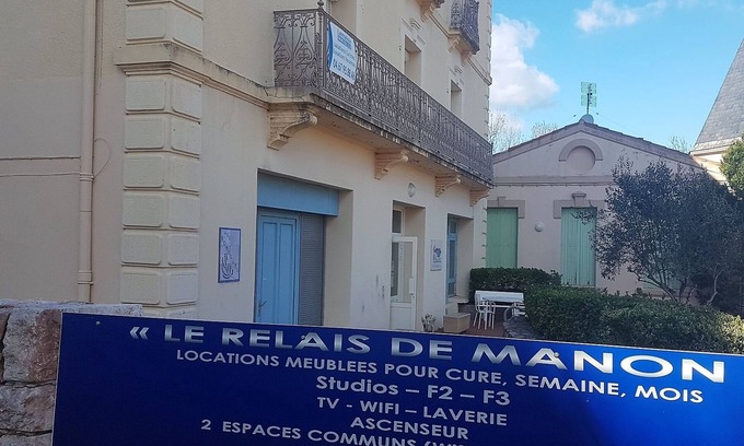 Lamalou-les-Bains Apartment | "Cozy F3 Apt with Terrace, Wi-Fi & Close to Spa in Lamalou-les-Bains"