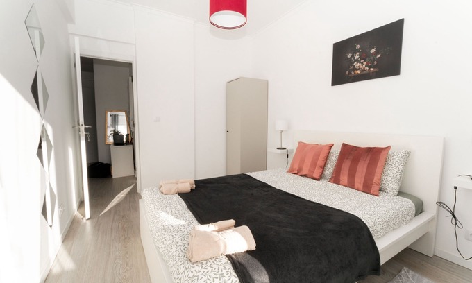 Carvoeira Apartment | Cozy, family-run 3-bedroom apartment 15 minutes from Sintra.