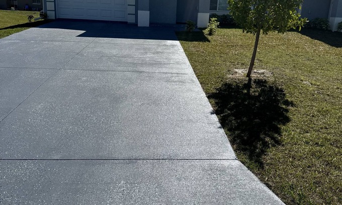 Lehigh Acres Villa | Cozy family sized Villa…40 mins from Fort Myers Beach!