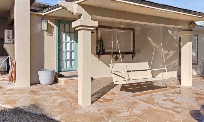 San Tan Valley Other | Cozy Farmhouse