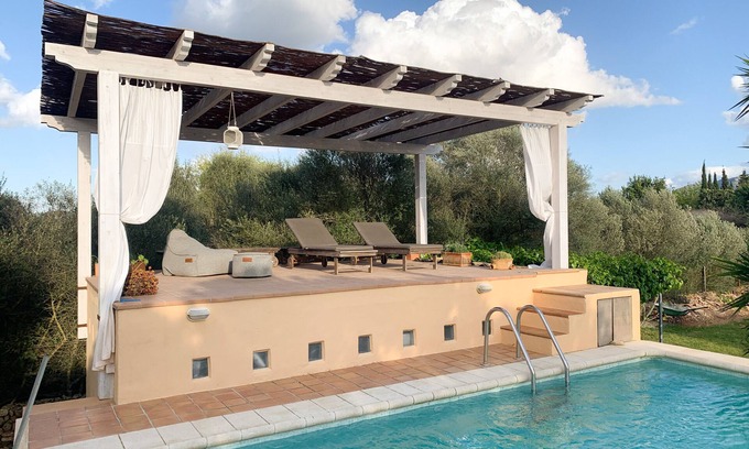 Algaida House | Cozy finca with pool and climate, quiet area