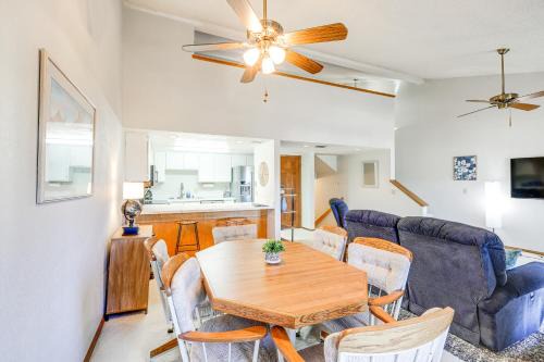 Flagstaff Apartment | Cozy Flagstaff Retreat with Balcony and Mtn View!