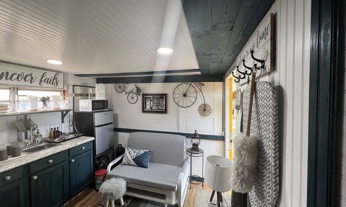 Tuscaloosa Apartment | Cozy For Two