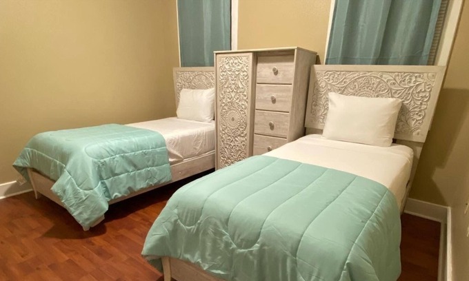 Gentilly Terrace Apartment | Cozy Gentilly Shotgun Home 13 minutes away from French Quarter