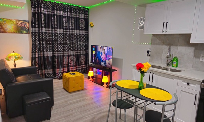 Southwest Edmonton House | Cozy Guest Suite Close to YEG Airport
