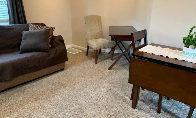 Concord House | Cozy Guesthouse-Individual Unit Private & Relaxing