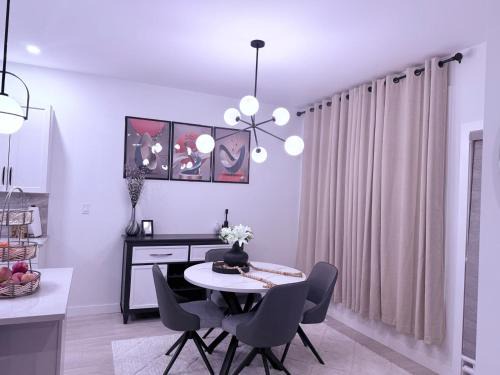 Winnipeg House | Cozy Haven