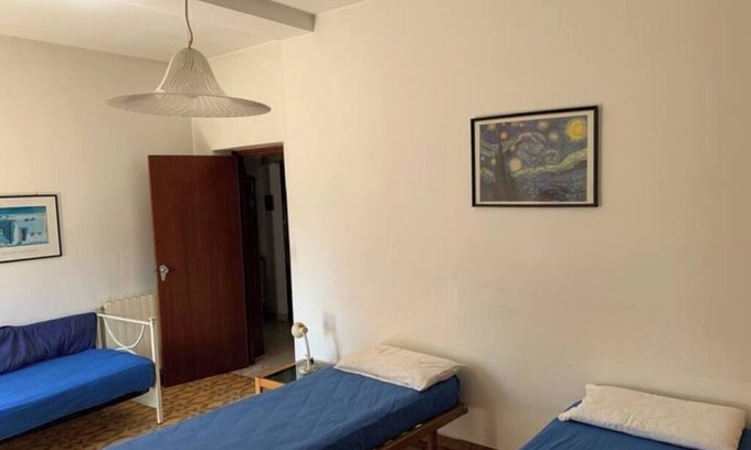 Policastro Bussentino Apartment | 🏖️ Cozy Holiday Apartment 300m from the Sea - Policastro Bussentino #1