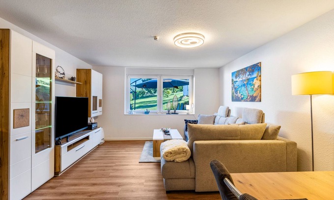 Herscheid Apartment | Cozy holiday apartment in Sauerland with a view of Nordhelle, terrace and Wi-Fi