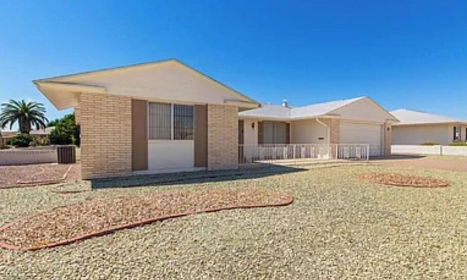 Sun City House | Cozy Home (10 minutes to STATE FARM STADIUM, 20 minutes to WM PHOENIX OPEN)