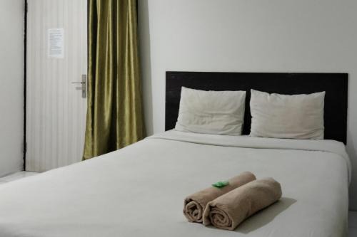 Manado City Centre Hotel | Cozy Home 2 RedPartner