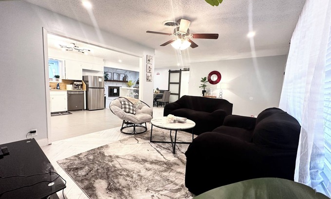 San Angelo House | Cozy home 31 nights minimum