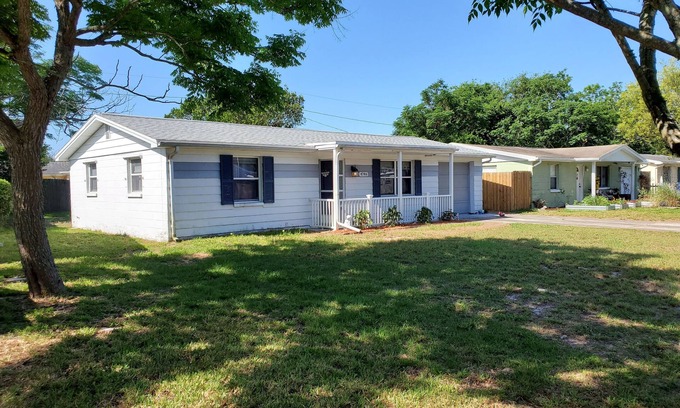 New Port Richey House | Cozy home close to everything!