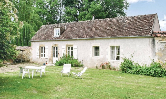 Sainte-Marie House | Cozy home in St. Jean Aux Amognes