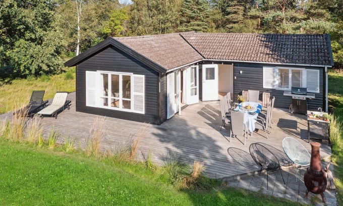 Grlev House | Cozy home in Gørlev with kitchen