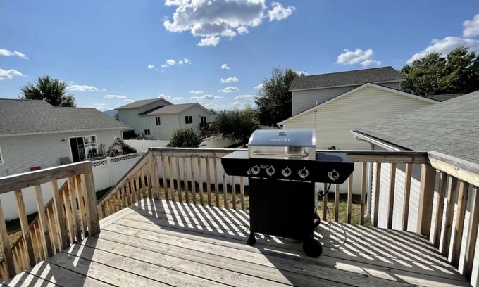 Kalispell House | Cozy Home in Heart of Kalispell w/5 BR & 2.5 BA