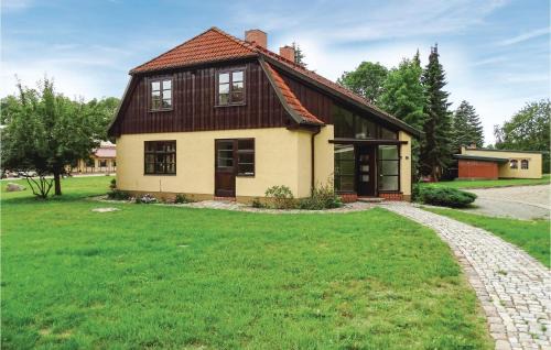 Wendorf House | Cozy Home In Kuhlen Wendorf With Sauna