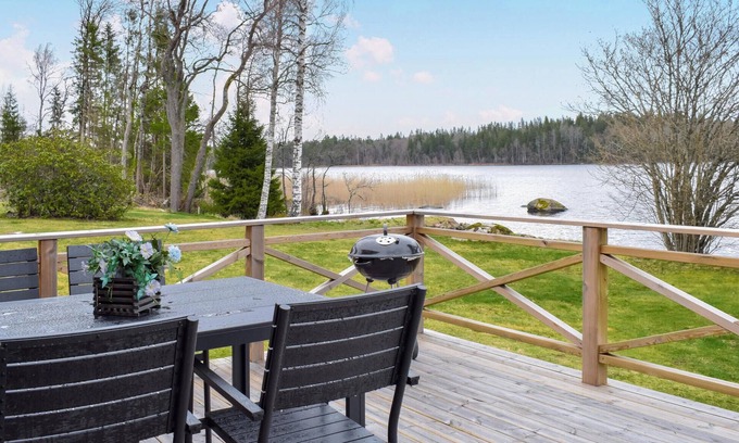 Nassjo Municipality House | Cozy home in Nässjö with house sea view