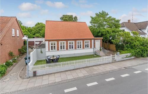 Lohals House | Cozy Home In Tranekær With Kitchen