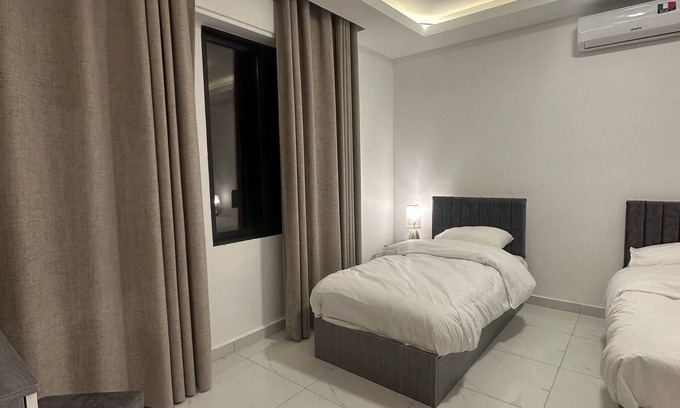 Suwailih Apartment | Cozy Home Near All Services 19