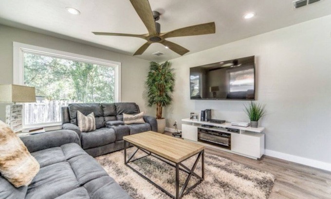 Boerne House | Cozy Home Near Main Street Boerne