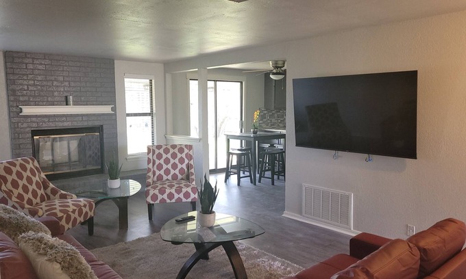 South Oklahoma City House | Cozy home!