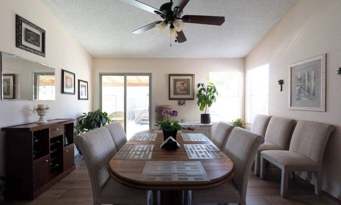 Paradise Valley Village House | Cozy Home with Sparkling Diving Pool