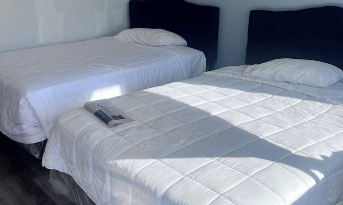Lordsburg Hotel | Cozy hotel in Lordsburg with dining, market, and parks nearby, Main St/Exit 22