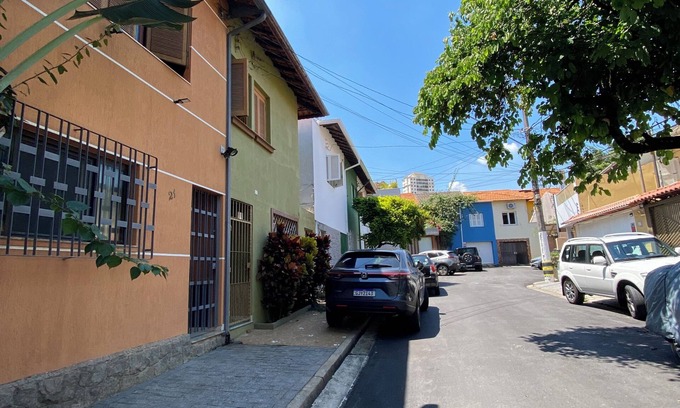 Paraiso House | Cozy house in a quiet and safe village next to Ibirapuera Park