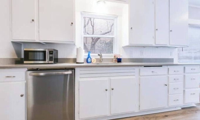 San Angelo House | Cozy House in San Angelo