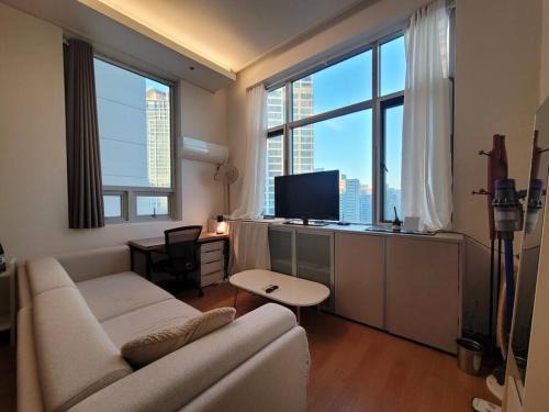 Bucheon Apartment | Cozy House in the City Center