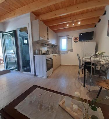 Poros Apartment | Cozy house in village