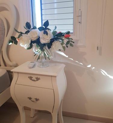 Paphos Villa | Cozy House near the beach in Regina Gardens