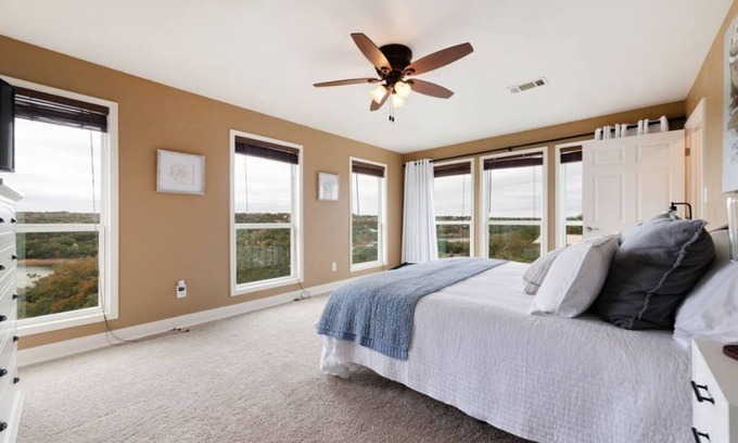 Burnet House | Cozy House on Lake Buchanan