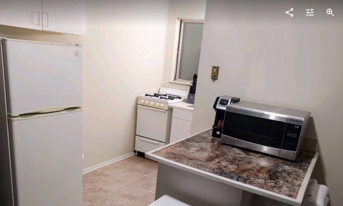 Lima Apartment | Cozy in Lima - nice place with all of the essentials.