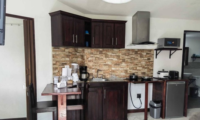 Heredia Apartment | Cozy Independent Apartment in San Pablo