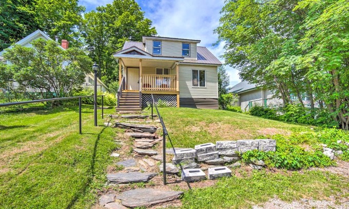 Ishpeming House | Cozy Ishpeming Cottage with Lake and Park Views!