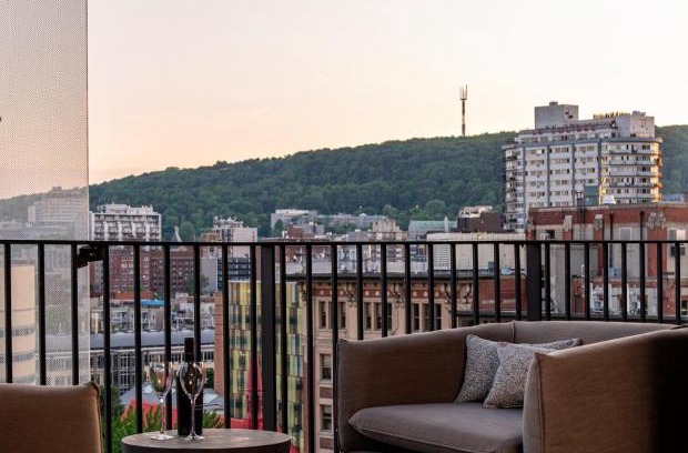 Cote-Des-Neiges—Notre-Dame-De-Grace Apartment | Cozy Journey
